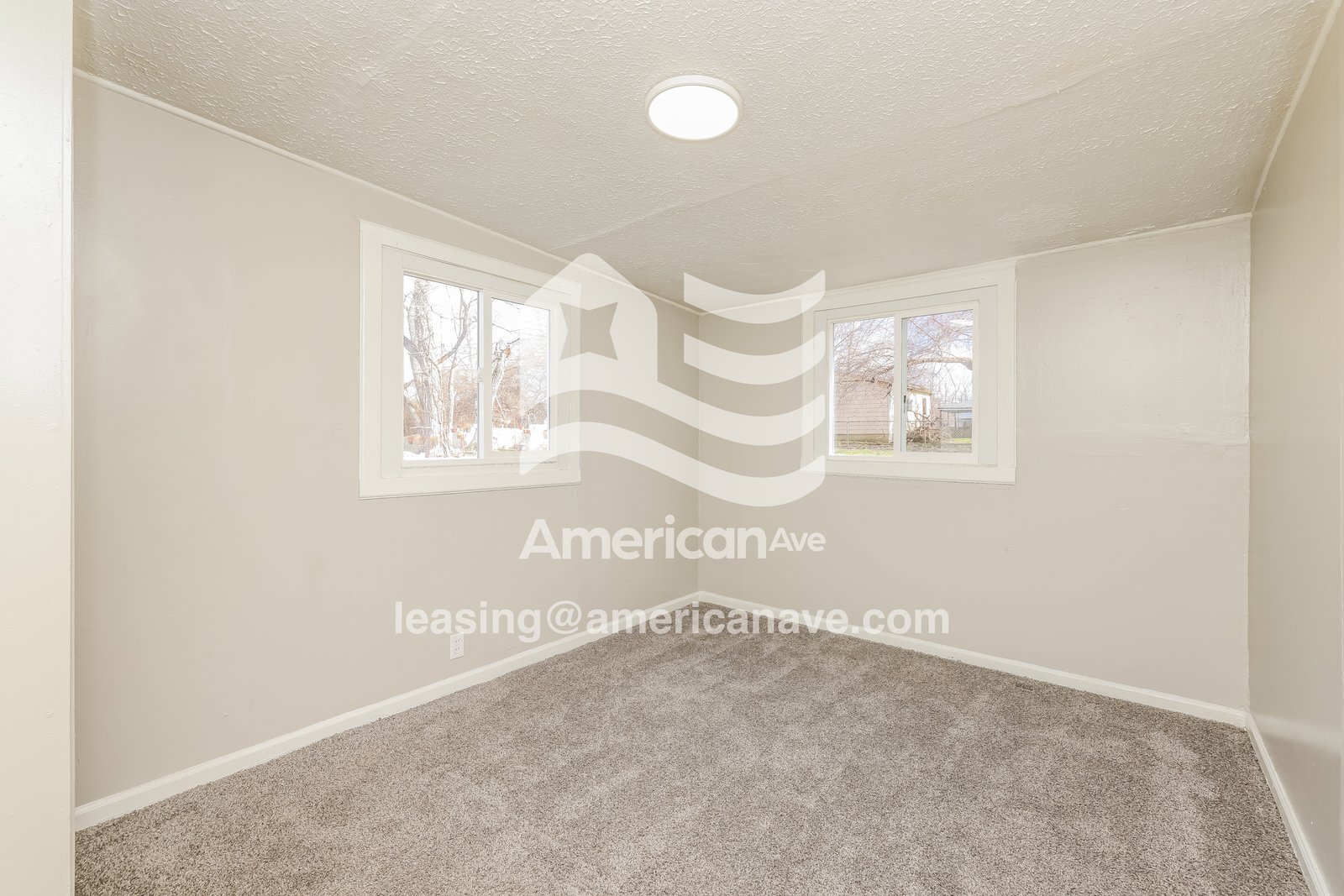 Building Photo - 1818 Springmont Ave