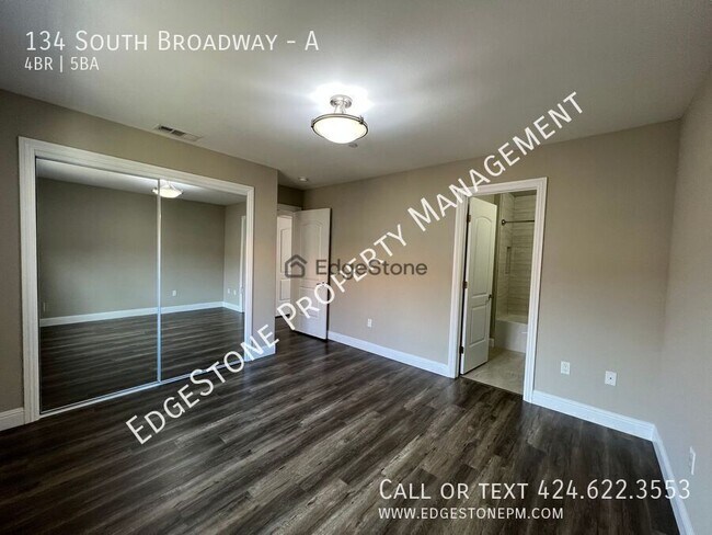 Building Photo - 134 S Broadway