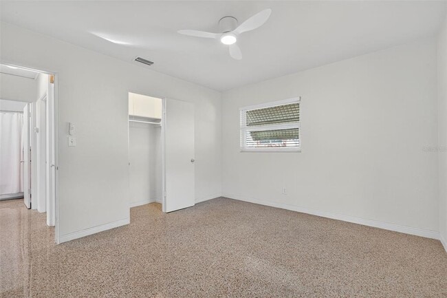 Building Photo - 5410 19th Ave S