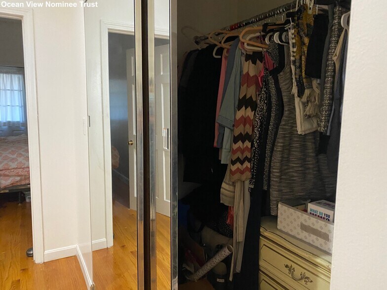 Building Photo - 240 Hanover St