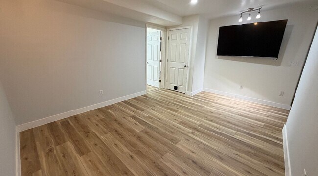 Building Photo - 5530 Alora Loop