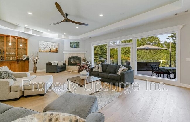 Building Photo - 13497 Tierra Heights Rd