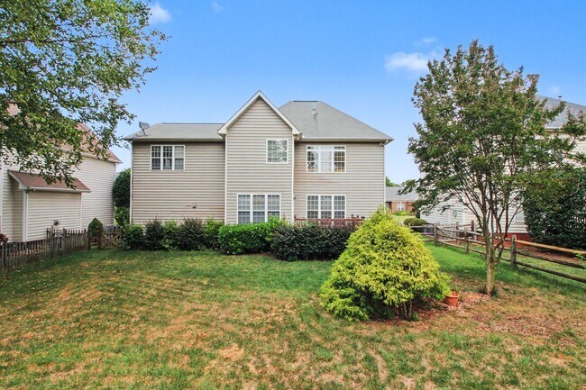 Building Photo - 16903 Hampton Trace Rd