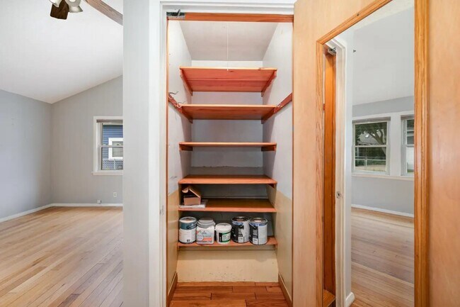 Building Photo - Northeast Benjamin Street