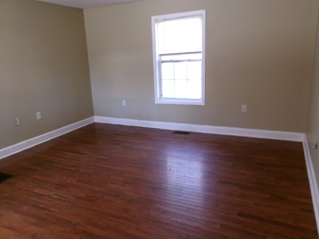 Building Photo - 199 Ricedale Cir