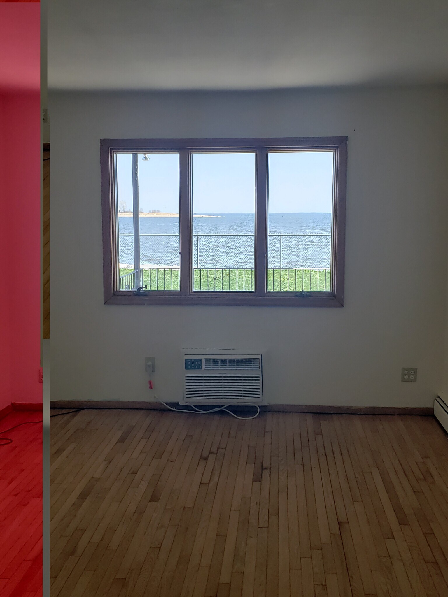 Building Photo - 24 Littlefield Ave