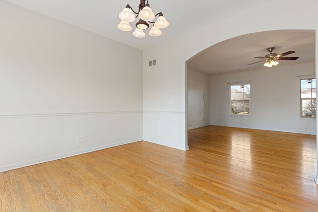 Building Photo - 1569 Colleen Ln