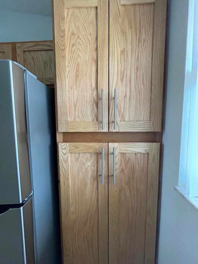 Building Photo - 3350 Jaywood Terrace