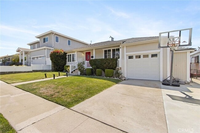 Building Photo - 1205 Manzanita Ln