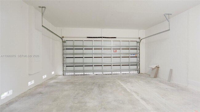 Building Photo - 20930 SW 96th Ct