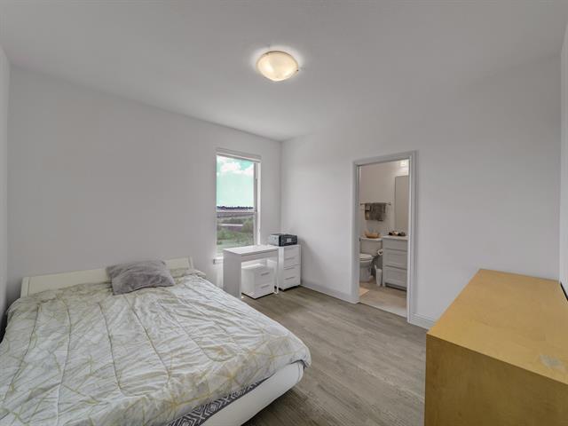 Building Photo - 741 Carlisle Dr