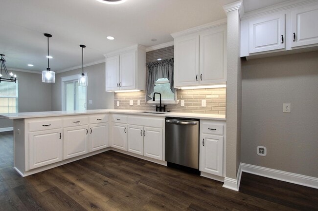 Building Photo - 4052 Randi Rd