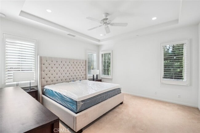 Building Photo - 70 Lupari