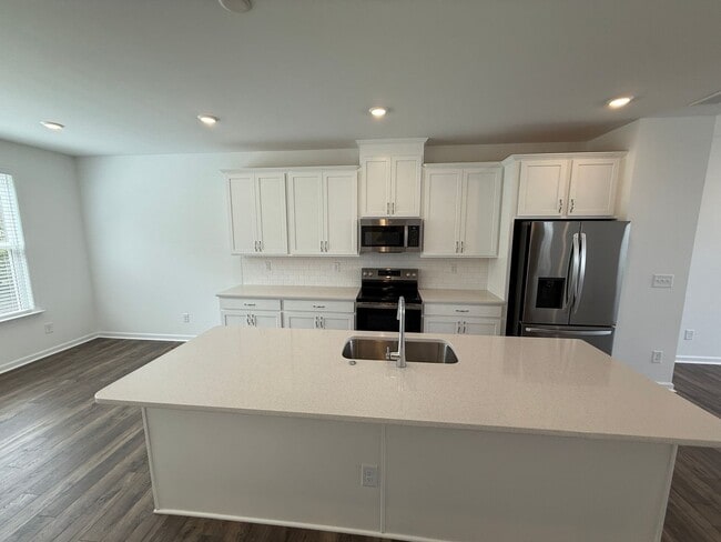 Building Photo - Brand New 3-Story home in the heart of Nor...