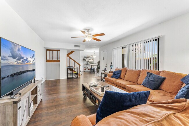 Building Photo - 3308 Spanish Wells Dr