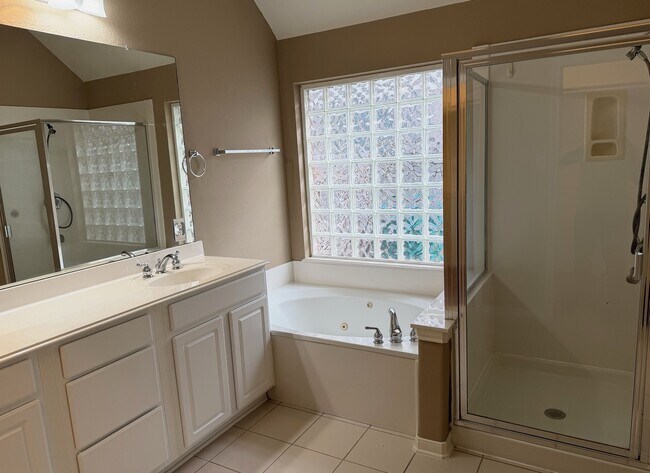 Building Photo - 3514 Apple Grove Dr