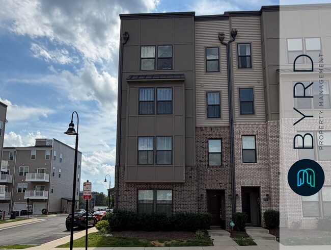 Building Photo - 2749 Acadia Dr