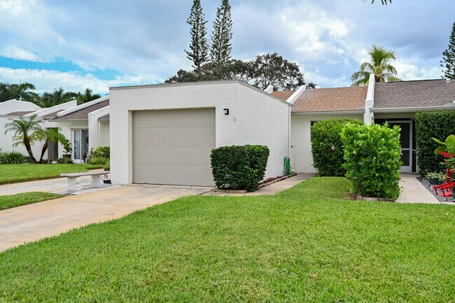 Building Photo - 301 Markley Ct