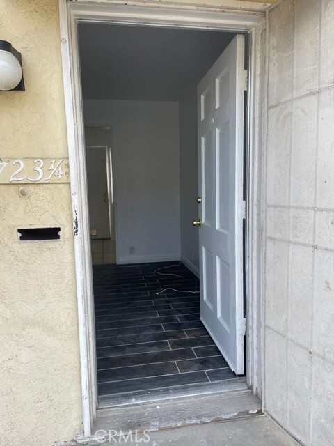 Building Photo - 9723 Belmont St