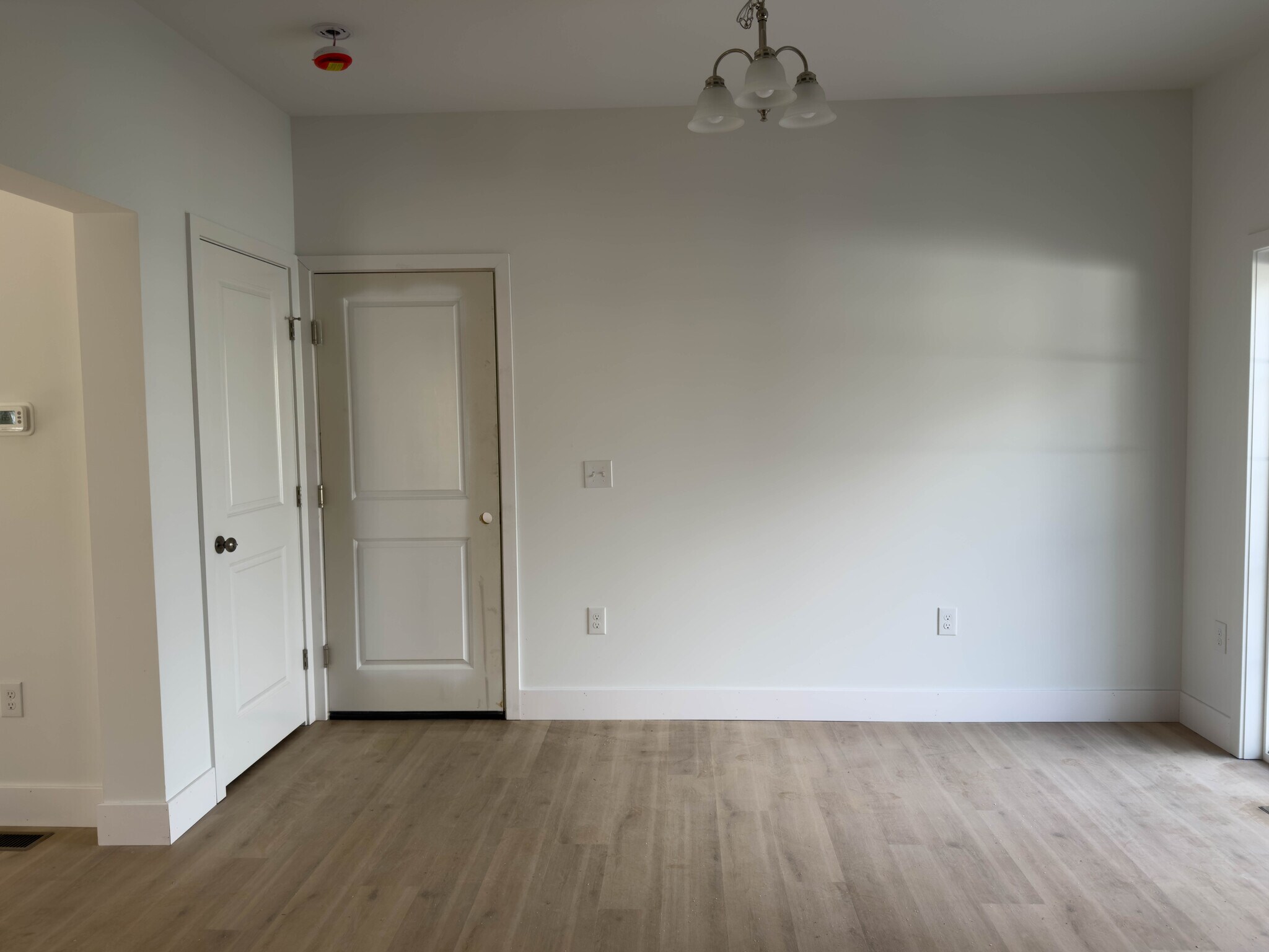 Building Photo - 108 Meadows Bnd