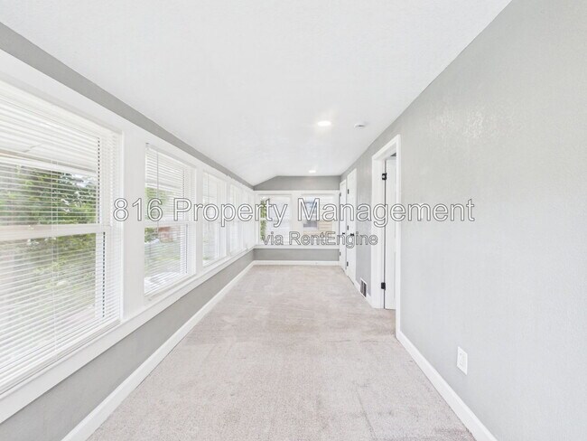 Building Photo - 3714 Benton Blvd