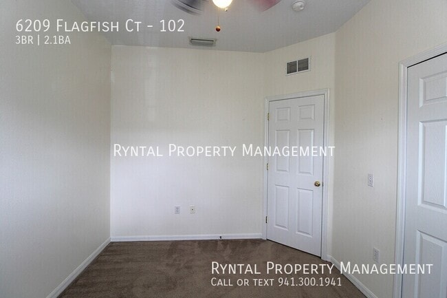 Building Photo - 6209 Flagfish Ct