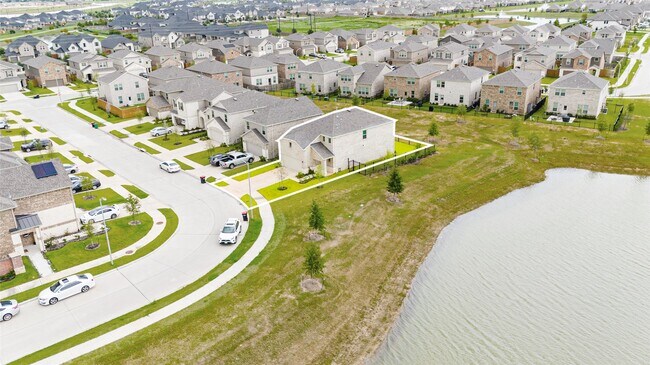 Building Photo - 1017 Laguna Cv Dr