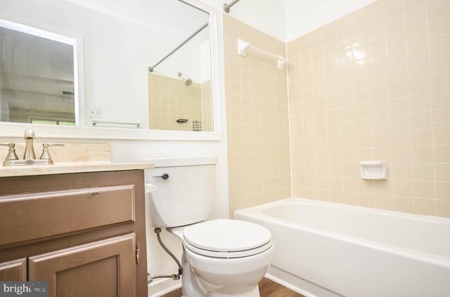 Building Photo - 18604 Pier Point Pl