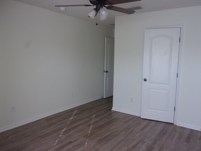 Building Photo - 274 Syrah Way