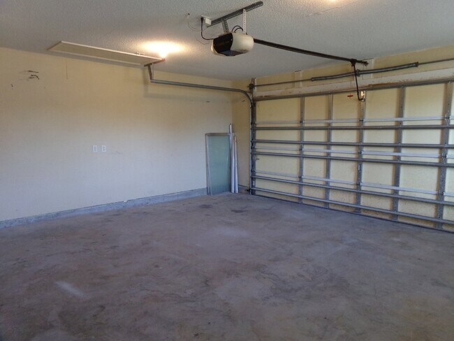 Building Photo - Beulah 4BR Home in Audrey Plantation Near Navy Federal with Side-Entry Garage & Fenced Backyard