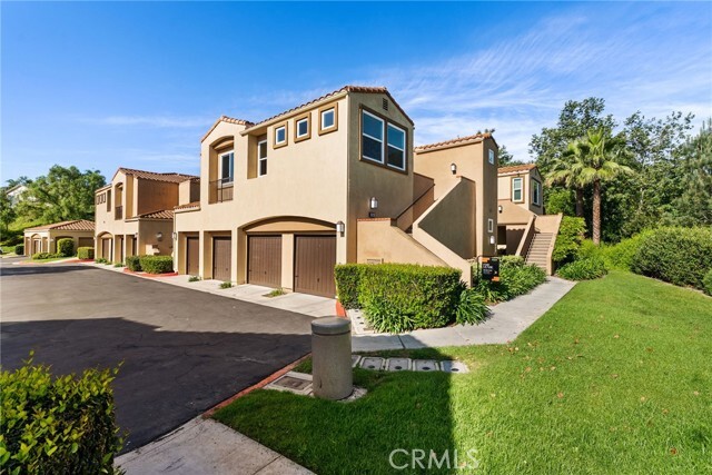 Building Photo - 5 Verdin Ln