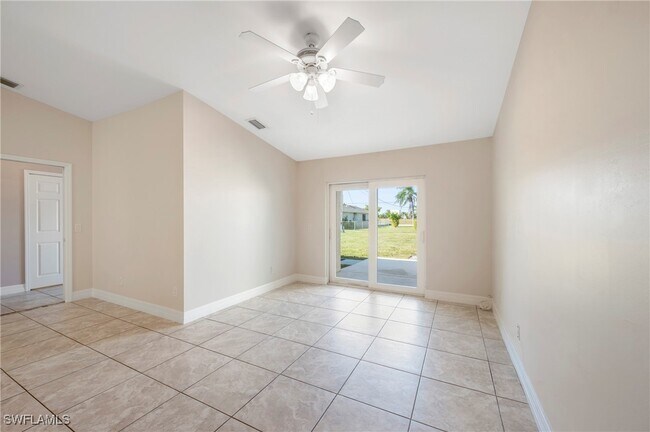 Building Photo - 4208 SW 7th Pl