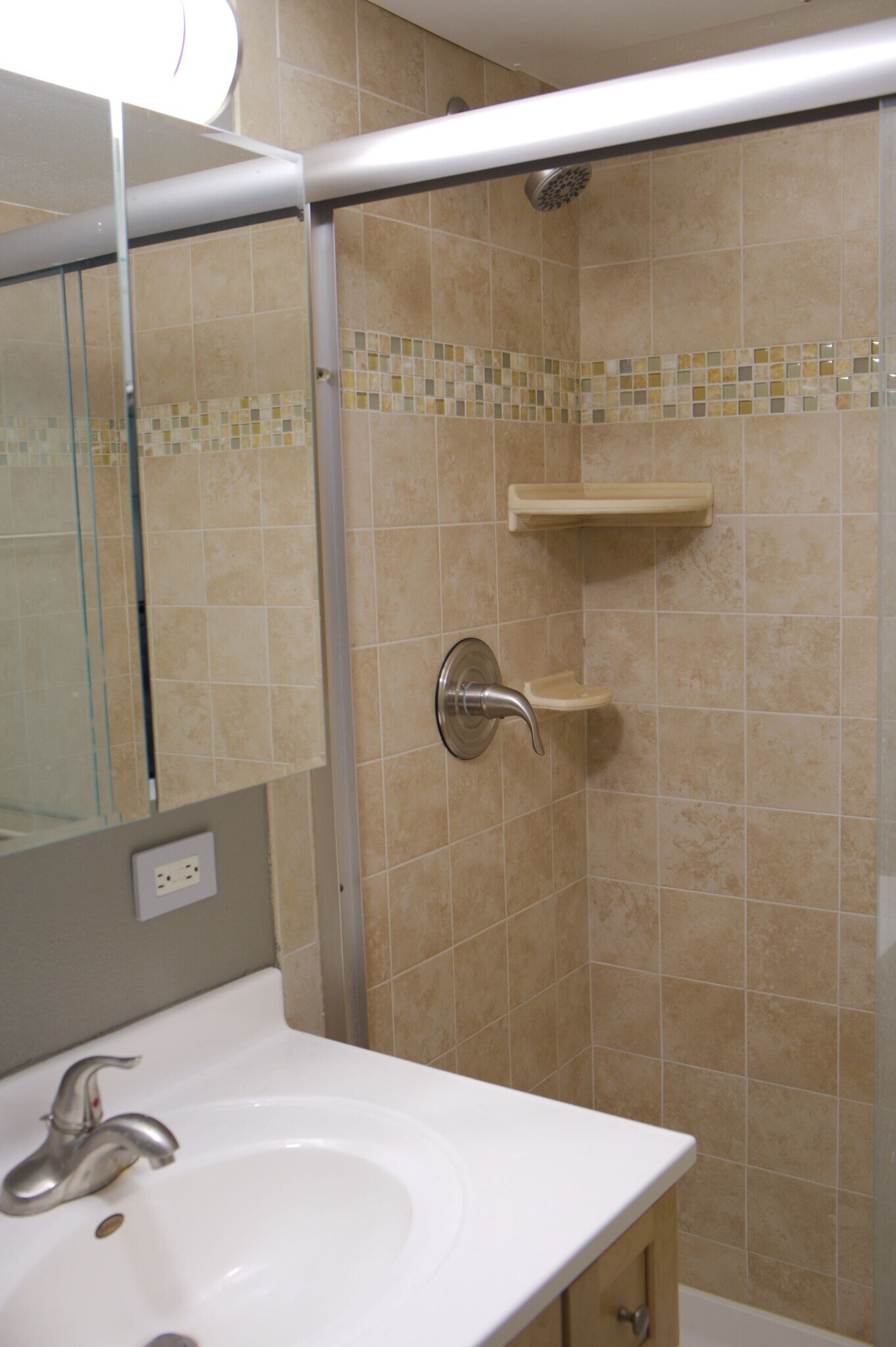 Building Photo - 1707 N Prospect Ave