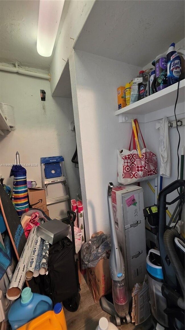 Building Photo - 5825 Collins Ave