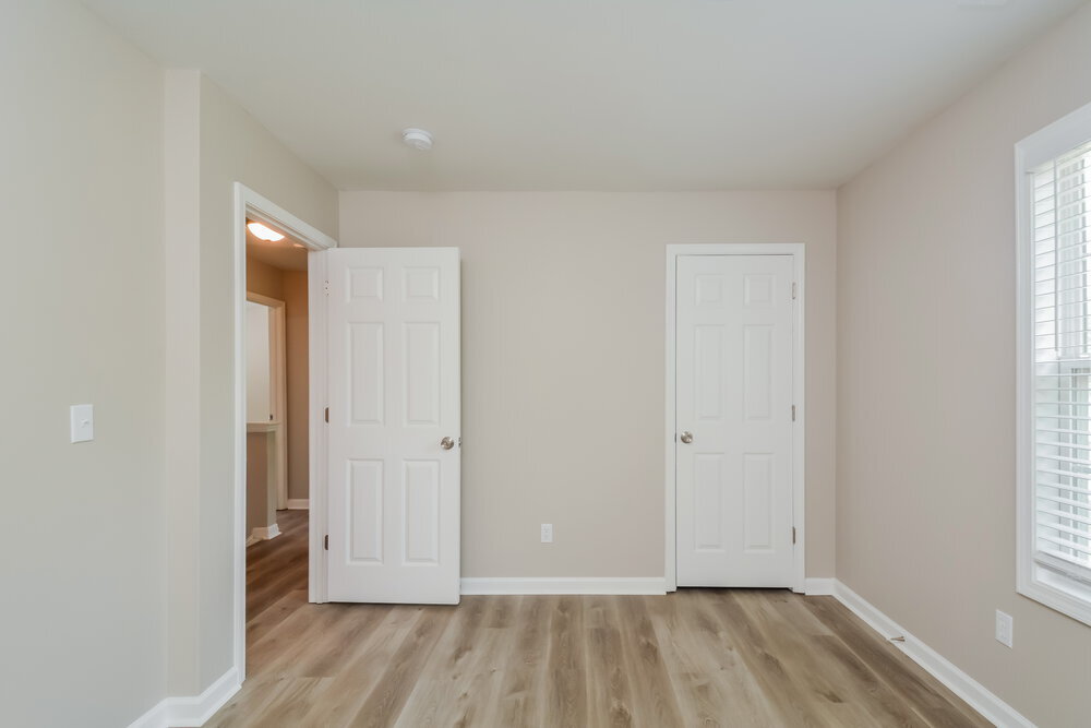 Building Photo - 4005 Iverson St