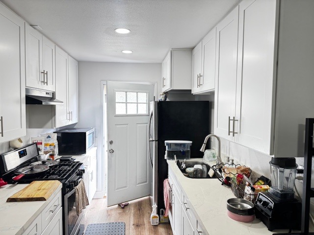 Building Photo - 2735 Harbor Blvd