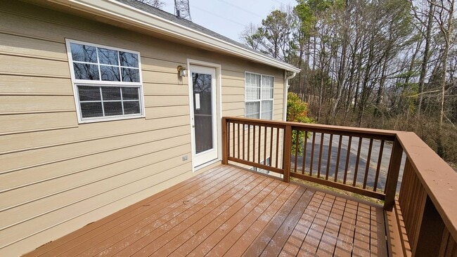 Building Photo - West Knoxville 37923 - 2 bedroom, 2 bath condo - Contact Ryan Fogarty (865) 333-4840