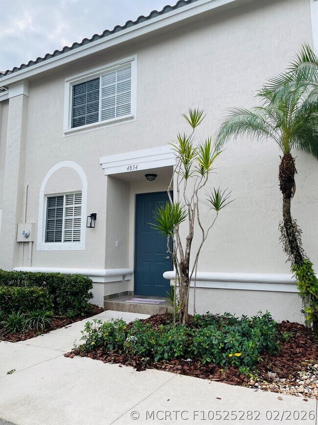 Building Photo - 4854 NW 58th Manor