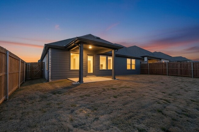 Building Photo - 504 Tidal Dr