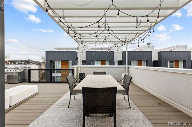 Building Photo - 1711 King St