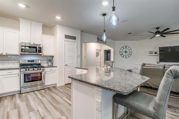Building Photo - 3309 Comal Dr