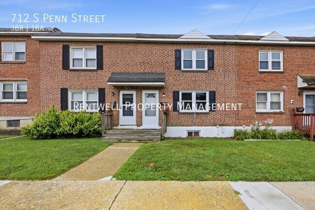 Building Photo - 712 S Penn St