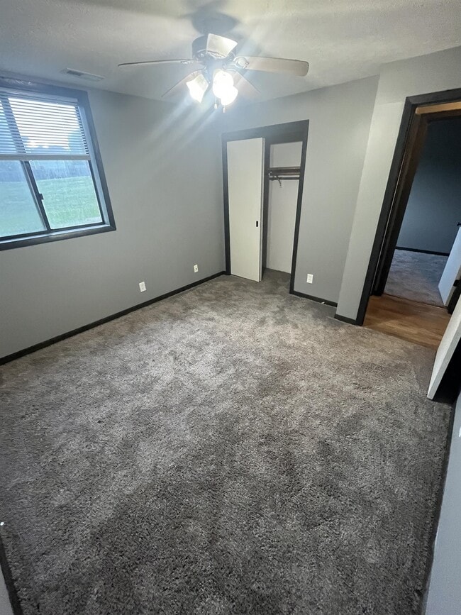 Building Photo - 5503 S 31st St