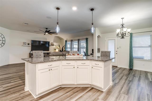 Building Photo - 3309 Comal Dr