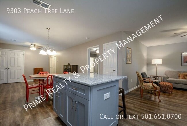 Building Photo - 9303 Peach Tree Ln