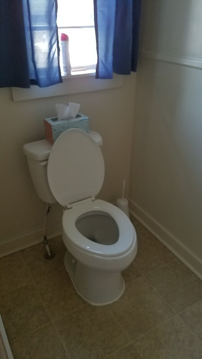 Building Photo - 87 penn bern rd