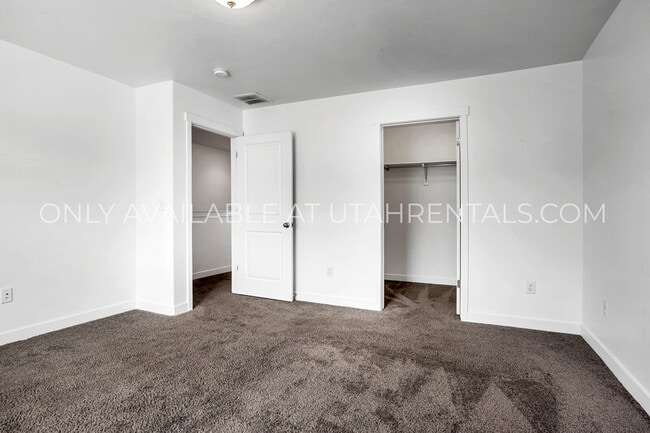 Building Photo - 14760 S Rising Star Way