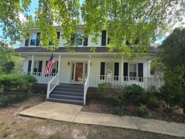 Building Photo - 4 BEDROOM IN CHESTERFIELD COUNTY all viewi...