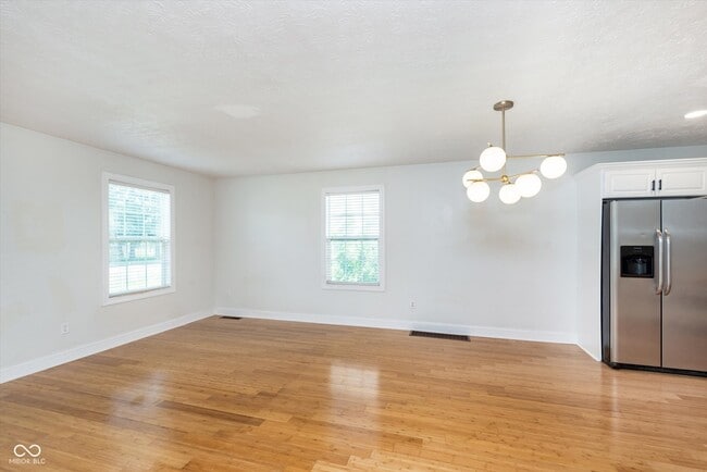 Building Photo - 1414 E 46th St