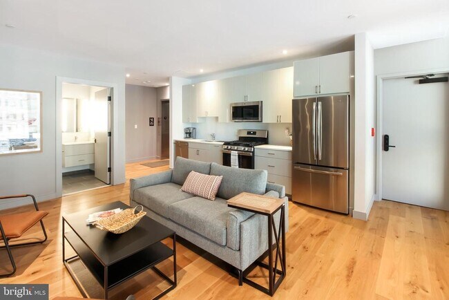 Building Photo - 448 K St NW